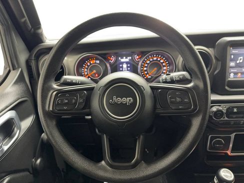 Used 2023 Jeep Wrangler Unlimited Sport AWD/4WD image 33