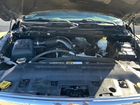 Used 2016 RAM 1500 Classic SLT image 6