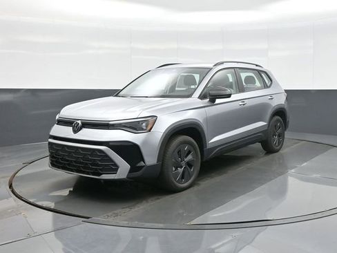 New 2026 Volkswagen Taos S image 3