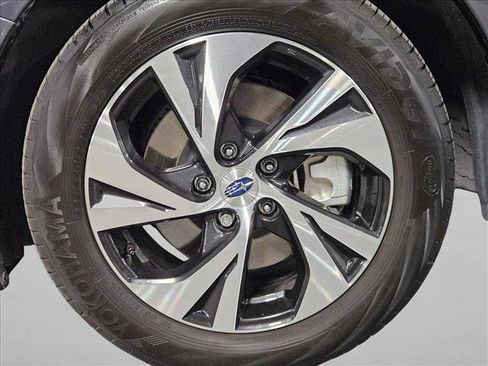 Used 2025 Subaru Legacy Premium AWD/4WD image 22