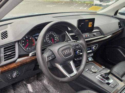 Used 2018 Audi Q5 2.0T Premium AWD/4WD image 8