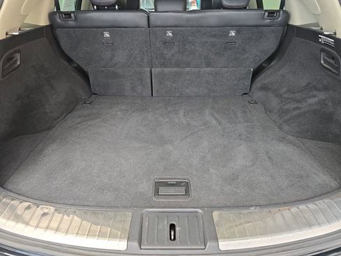 Used 2016 INFINITI QX70 AWD w/ Premium Package image 23