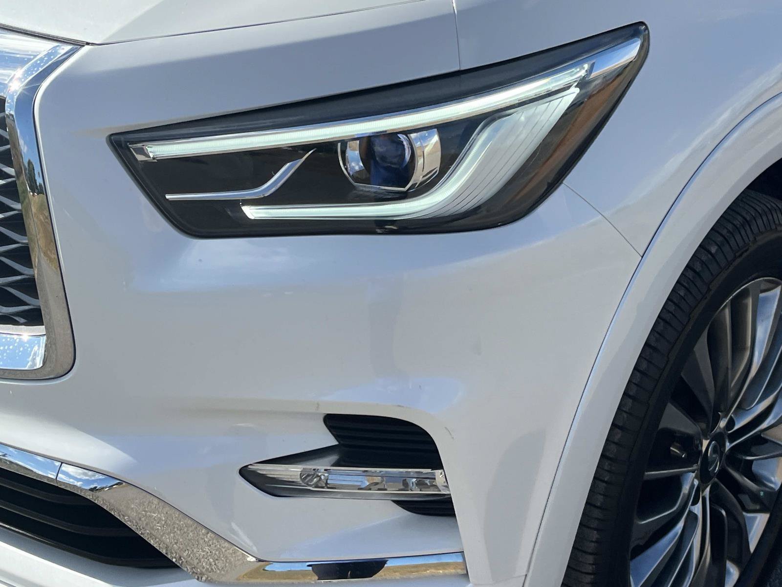 Used 2019 INFINITI QX80 Luxe w/ 22" Wheel Package AWD/4WD image 9