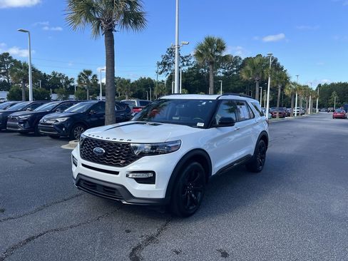 Used 2023 Ford Explorer ST w/ Equipment Group 401A AWD/4WD image 5