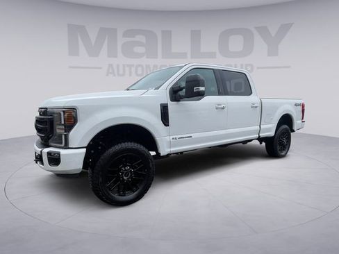 Used 2022 Ford F250 Lariat w/ Black Appearance Package image 1