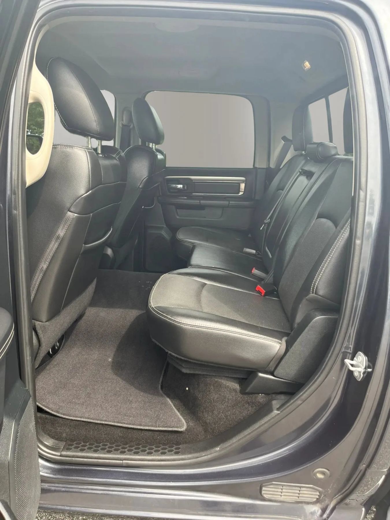 Used 2017 RAM 1500 Sport w/ Convenience Group AWD/4WD image 25