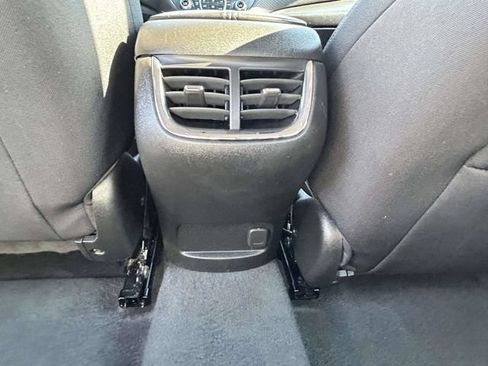 Used 2025 Chevrolet Malibu LT FWD image 22