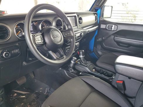Used 2022 Jeep Wrangler Unlimited Sport AWD/4WD image 17