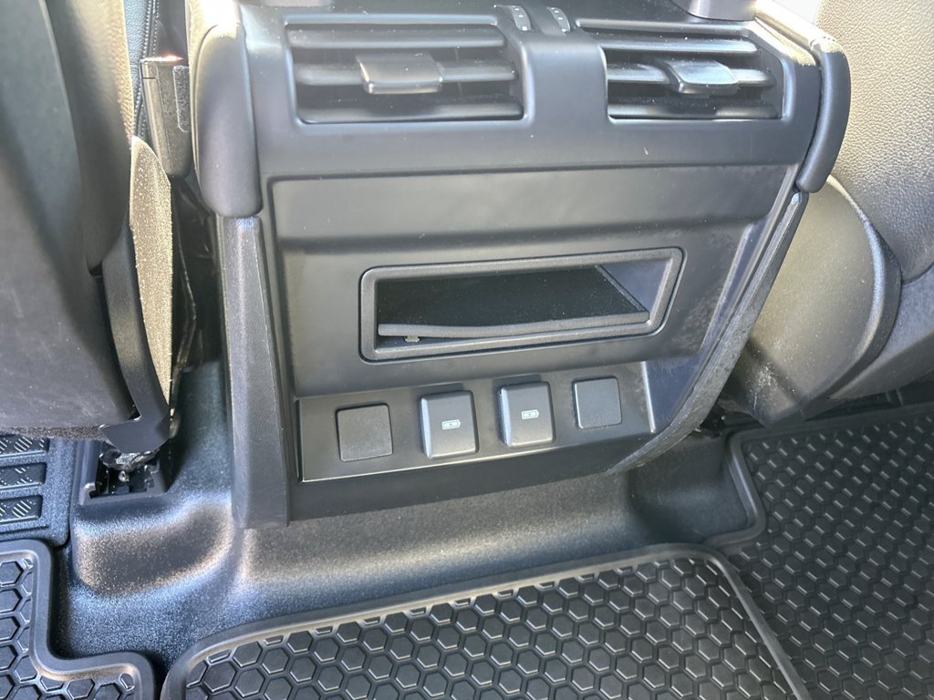 Used 2024 Land Rover Defender 110 S AWD/4WD image 20