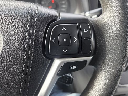 Used 2015 Toyota Sienna LE image 15