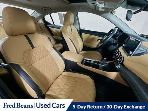 Used 2023 Nissan Sentra SV w/ SV Premium Package FWD image 33