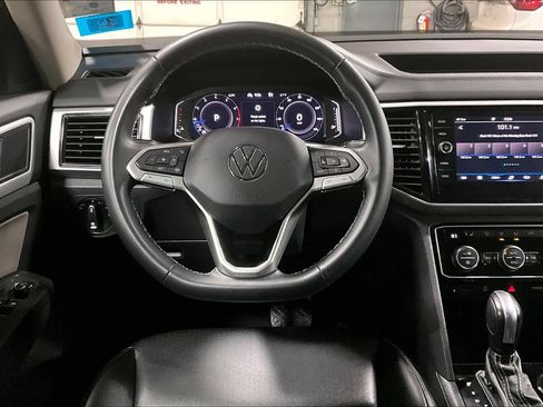 Used 2022 Volkswagen Atlas SE image 11