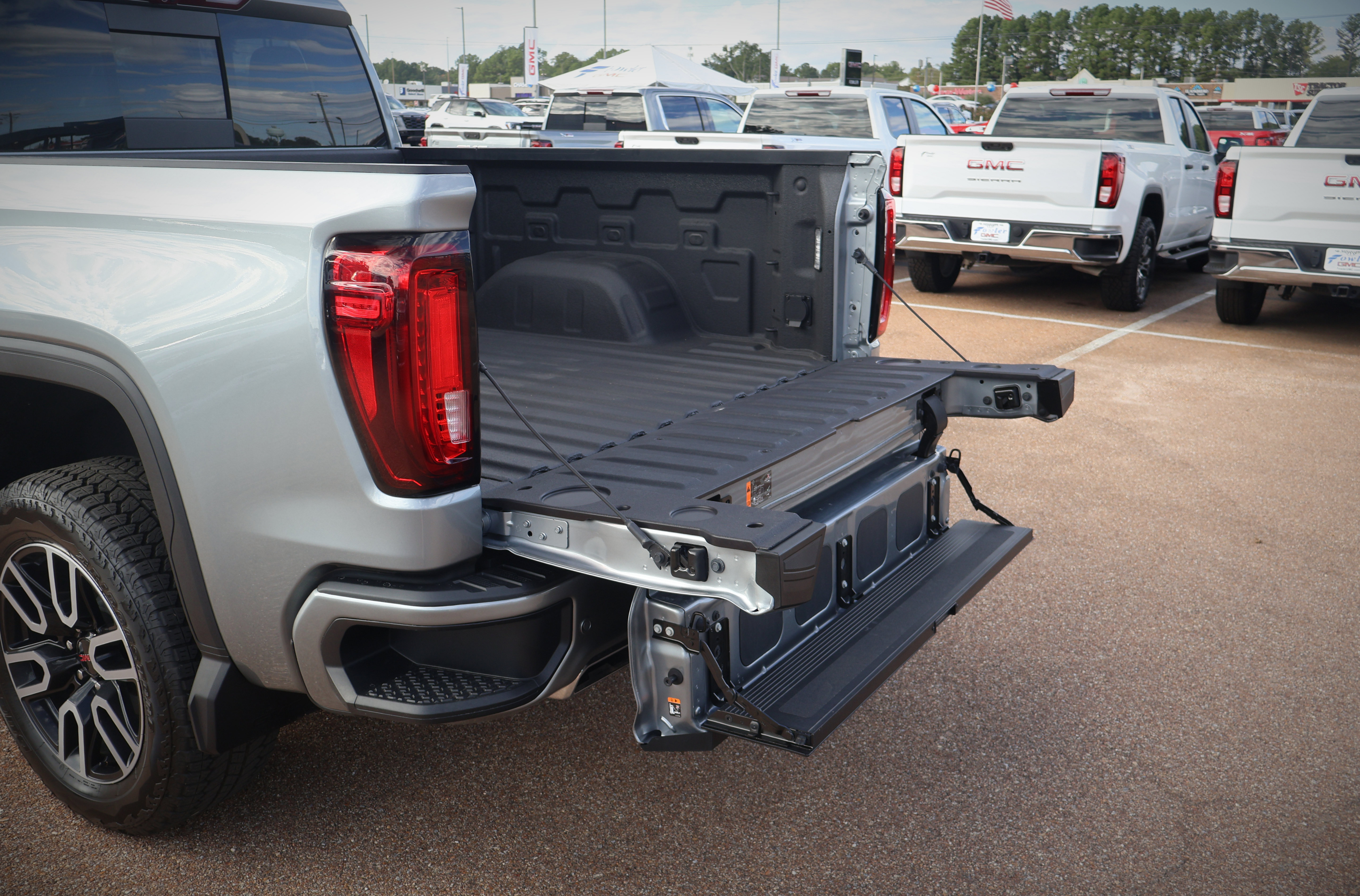 Used 2026 GMC Sierra 1500 AT4 w/ AT4 Premium Package AWD/4WD image 30