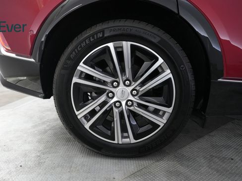 Used 2024 Cadillac Lyriq Luxury AWD/4WD image 22