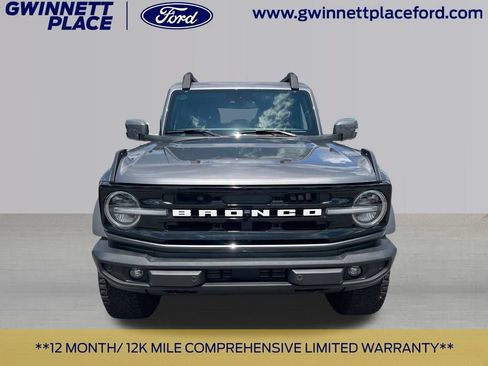 Certified 2024 Ford Bronco Outer Banks w/ Sasquatch Package AWD/4WD image 2
