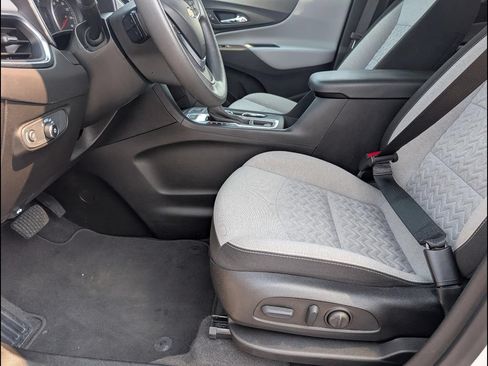 Used 2022 Chevrolet Equinox LT AWD/4WD image 12