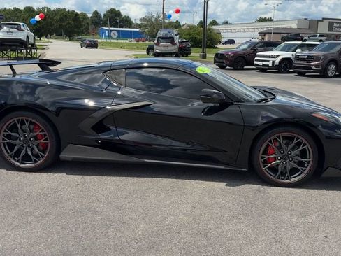 Used 2025 Chevrolet Corvette Stingray Preferred Cpe w/ 2LT RWD image 8