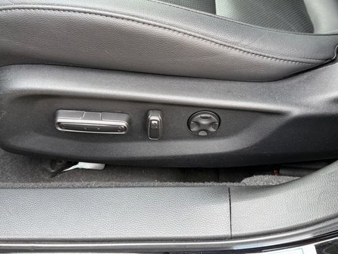 Used 2020 Honda Accord Touring image 25