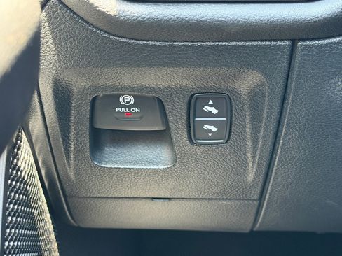 Used 2023 RAM 1500 Big Horn AWD/4WD image 26