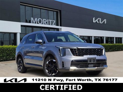 Certified 2024 Kia Sorento S image 1