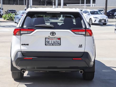 Certified 2024 Toyota RAV4 LE AWD/4WD image 7
