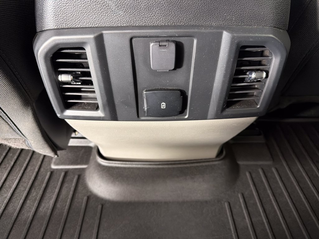 Used 2019 Ford F150 XL w/ Equipment Group 101A Mid AWD/4WD image 16