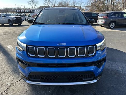 Used 2022 Jeep Compass Limited w/ Elite Group image 3