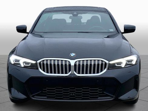 New 2026 BMW 330i Sedan w/ M Sport Package image 3