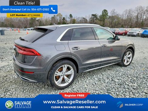 Used 2019 Audi Q8 Premium w/ Convenience Package AWD/4WD image 4