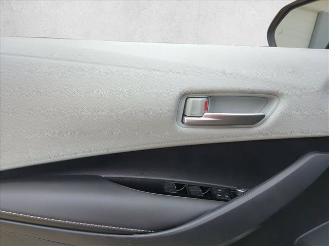 Used 2019 Toyota Corolla SE w/ SE Option Package FWD image 11