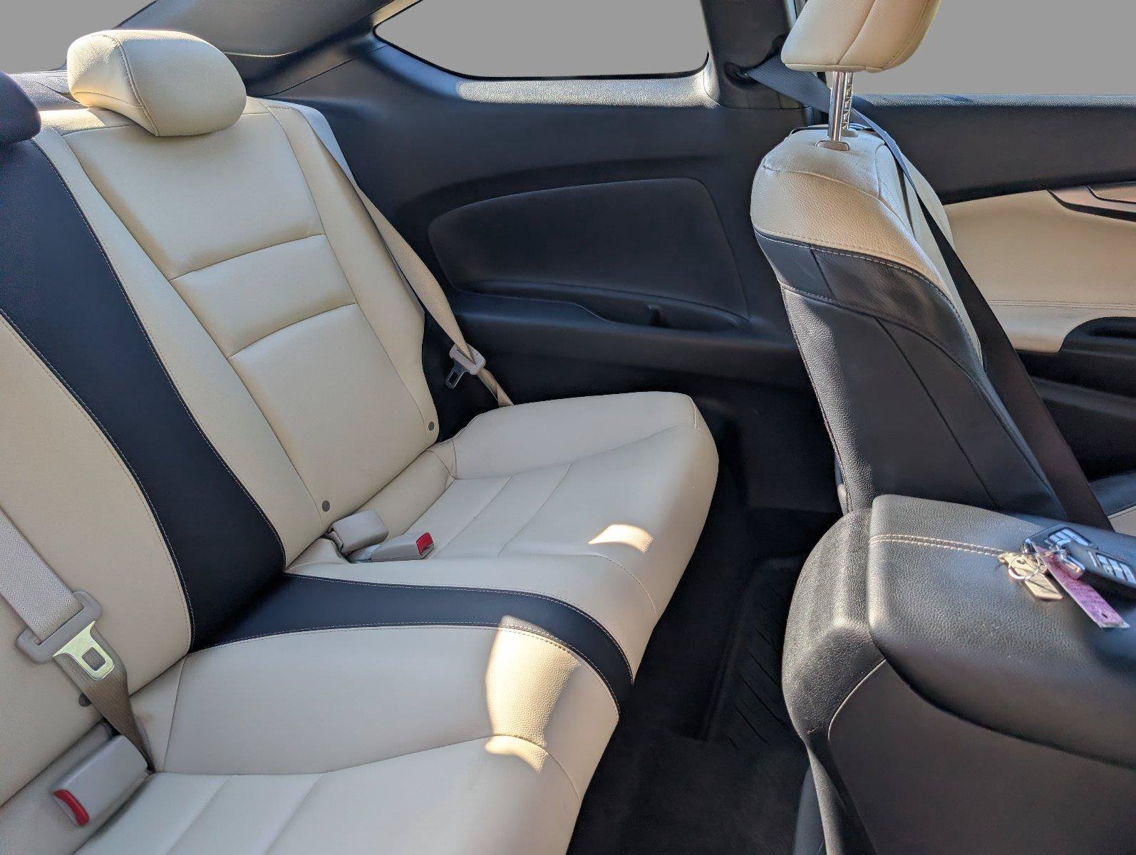 Used 2017 Honda Accord Touring image 36