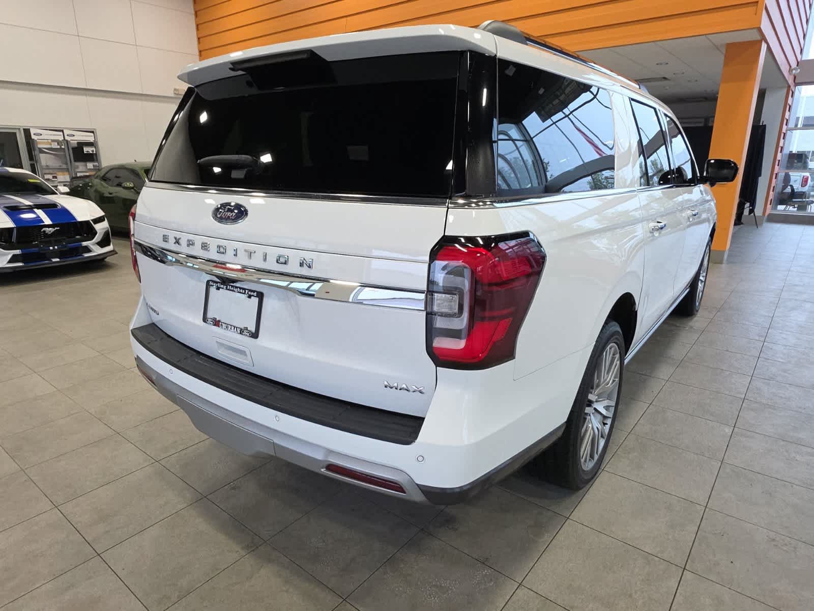 Used 2023 Ford Expedition Max Limited AWD/4WD image 8