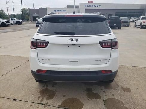 Used 2024 Jeep Compass Limited AWD/4WD image 5