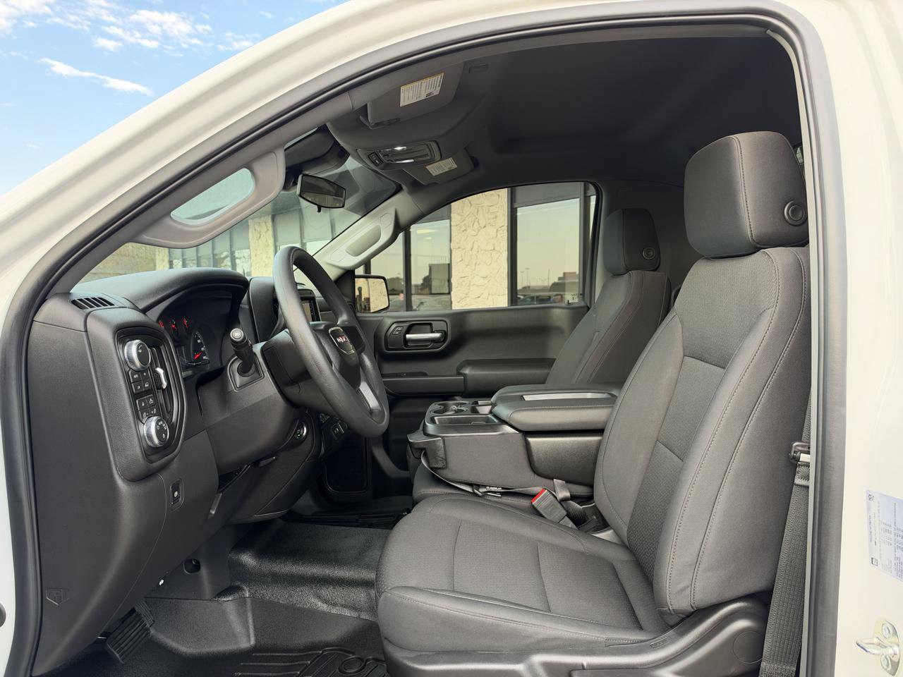 Used 2026 GMC Sierra 1500 Pro w/ Pro Value Package AWD/4WD image 2