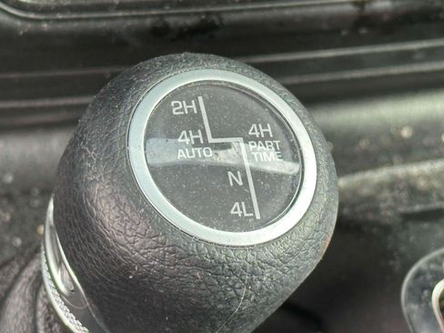Used 2023 Jeep Wrangler Unlimited AWD/4WD image 26