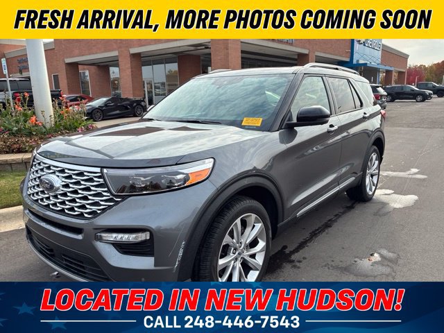 Used 2023 Ford Explorer Platinum w/ Technology Package AWD/4WD image 1