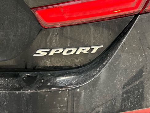 Certified 2022 Honda Accord Sport image 7