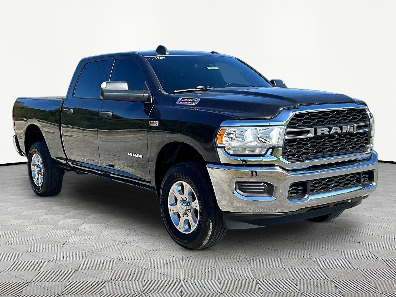 Used 2021 RAM 2500 Tradesman AWD/4WD image 11