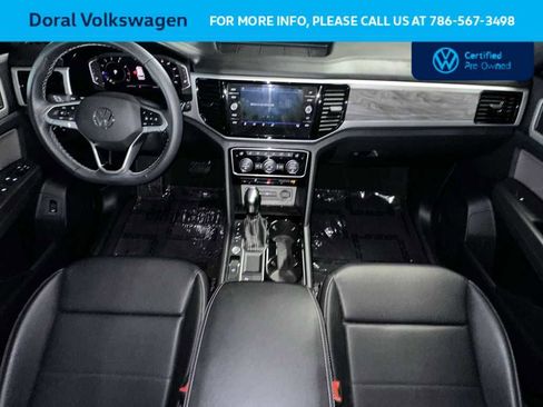 Certified 2023 Volkswagen Atlas Cross Sport SE FWD image 24