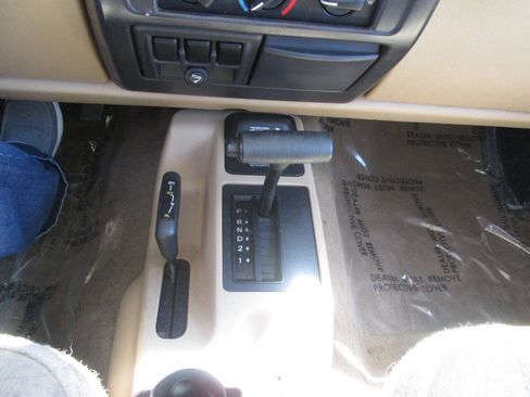 Used 2002 Jeep Wrangler SE AWD/4WD image 15