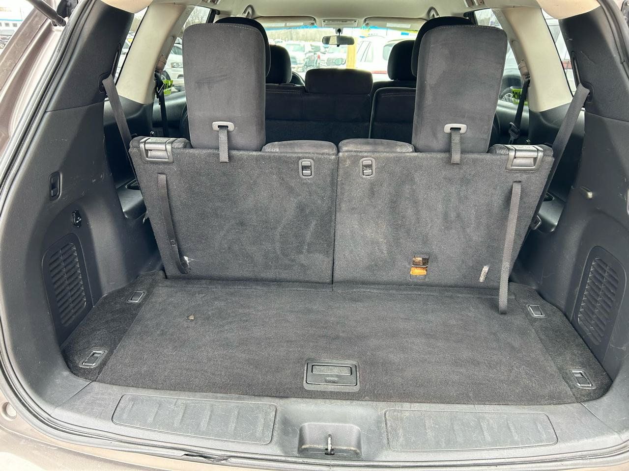 Used 2013 Nissan Pathfinder SV w/ Trailer Tow Pkg AWD/4WD image 18
