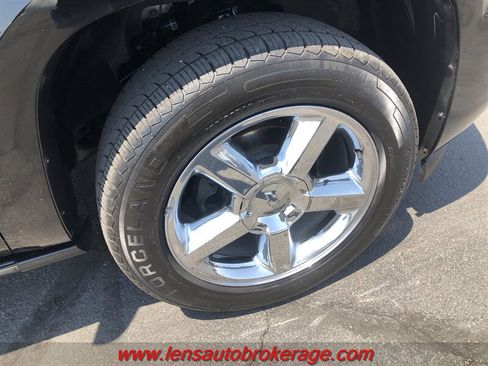Used 2013 Chevrolet Avalanche LTZ AWD/4WD image 26