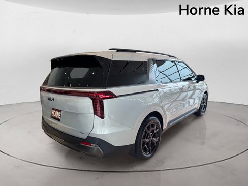 New 2026 Kia Carnival SX Prestige FWD image 4