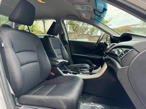 Used 2013 Honda Accord Sport image 19
