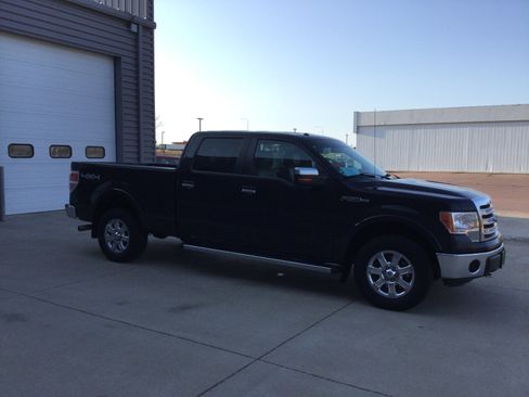 Used 2013 Ford F150 Lariat w/ Lariat Chrome Pkg image 3