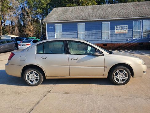 Used 2005 Saturn ION Level 2 w/ Power Pkg image 4