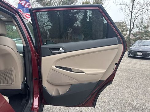 Used 2017 Hyundai Tucson Limited w/ Limited Ultimate Package 03 image 28