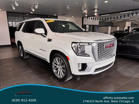 Used 2023 GMC Yukon Denali w/ Denali Reserve Package AWD/4WD image 1