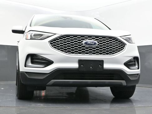 Used 2023 Ford Edge SEL image 31