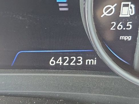 Used 2024 Chevrolet Malibu LT FWD image 25